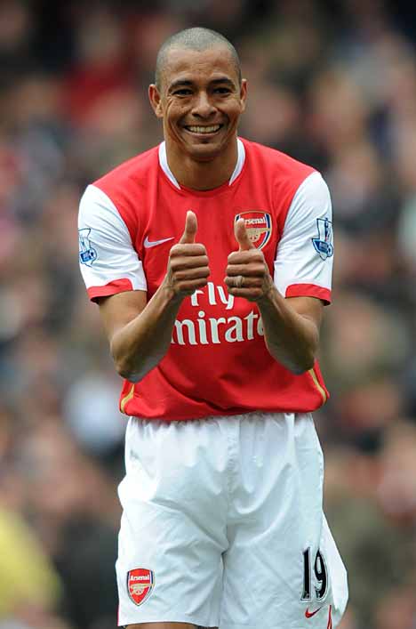 Gilberto Thumbs Up