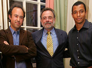 Gilberto Silva Poses